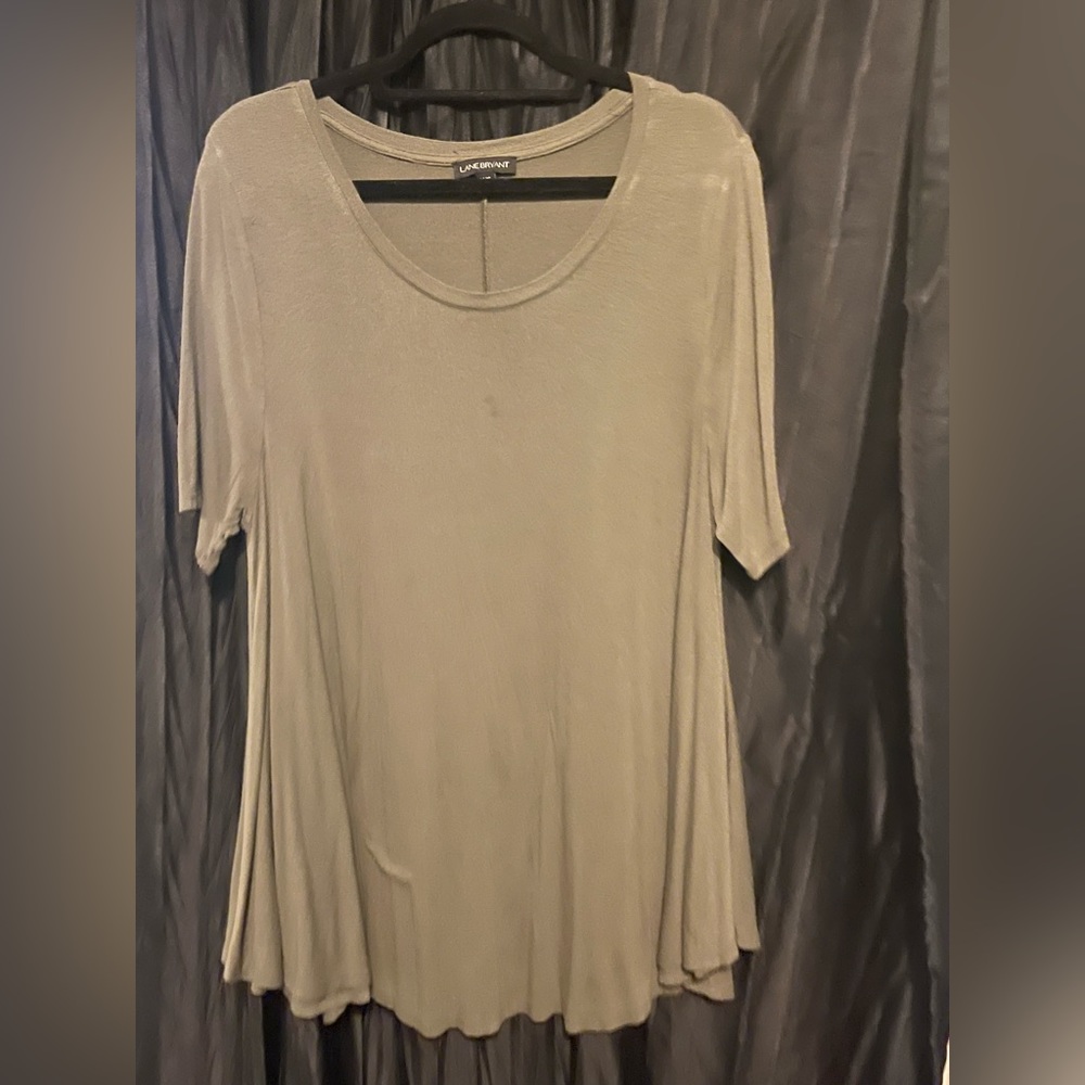 Olive green, short sleeve, scoop neck curved hem super stretchy t